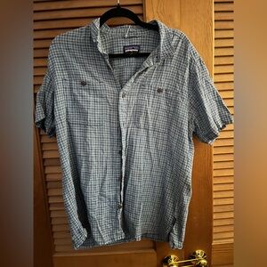 Patagonia Button Up Short Sleeve Shirt Size Large